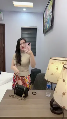 #PhụNữU40