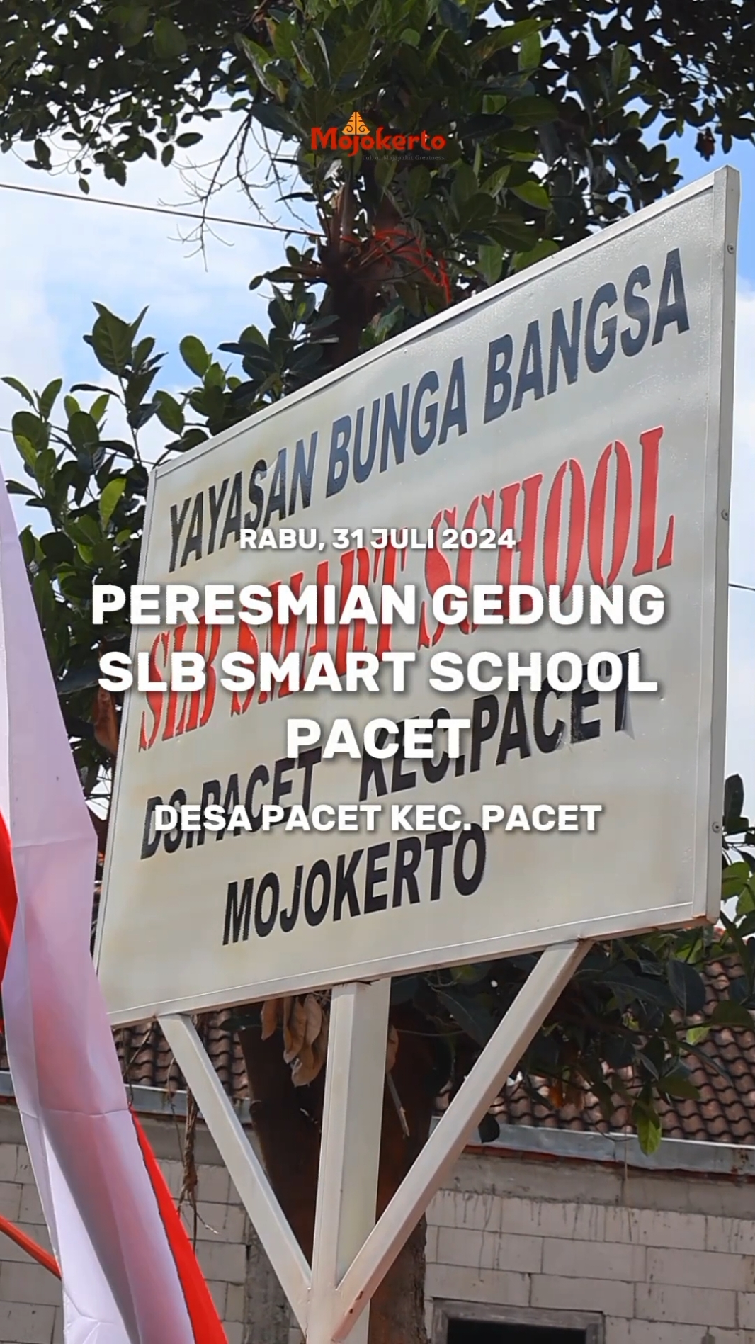 Sekolah Luar Biasa Smart School telah diresmikan!! Peresmian gedung sekolah ini, sebagai langkah penting dalam upaya meningkatkan kualitas pendidikan bagi anak-anak berkebutuhan khusus. Ibu Bupati @ikfinafahmawati menghimbau untuk meningkatkan kualitas pendidikan ABK untuk segera memetakan SLB dan para muridnya. Sebab hal ini menjadi salah satu langkah dalam ABK bisa mengenyam pendidikan yang layak.