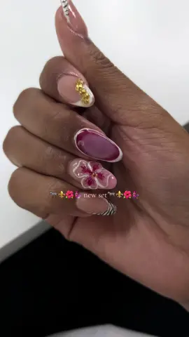 Nail appointment was needed love my new set 💕 @nailzbymena  #newset #nailappointment 