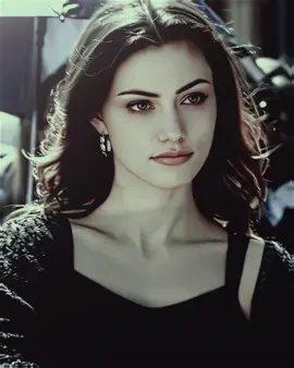 Hayley Marshall the woman you are. Hayley version, who’s next? ༻ cc : scream @𝕯𝖊𝖓𝖎𝖘  #foryou #foryoupage #fyp #fypシ #xyzbca #tvdu #tvd #thevampirediaries #ae #aftereffects #trend #flop #edits #edit #video #hayleymarshall #phoebetonkin 
