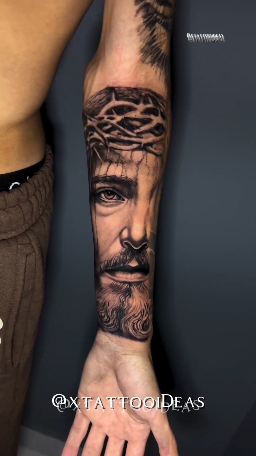 Ideias de Tatuagens para você se inspirar 🥇 #jesus #tatuagem #tattoos #tattoo 