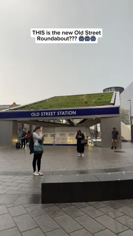 This is an abomination to the whole of London 💔💔💔 #fyp #fypage #viral #viralvideo #funny #relatable #oldstreet #oldstreetroundabout #roundabout #islington #hackney #cityoflondon #london #thecity #centrallondon #uk #england #seengland #gallivanting #dissapointed #tfl #underground #tube #thetube 