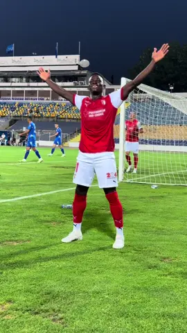 Golden Boy ✨ #SCBraga #RogerFernandes #TikTokDesporto