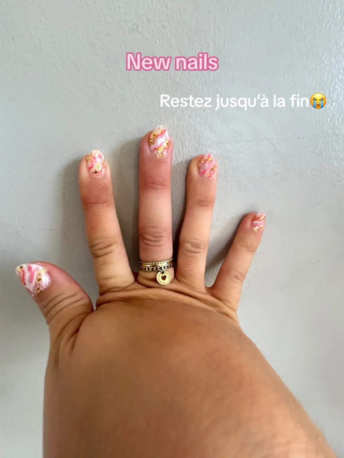 La dernière >> (elle a dit oui💍) #nails #humour #couplegoals 