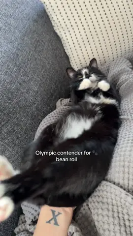 Hes been working on this roll + leg flick for months! What do you think his score would be?