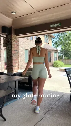 BOIYOIYOIYOIYOINGGGGG ALL THE BIG BOOTAY BITCHES RISEEEEE🧎‍♀️‍➡️🧎‍♀️‍➡️here is my glute routine for yall to have fun with… watch those bulgarians and back extensions tho they r insane fr @HOKA @Tropical Smoothie   