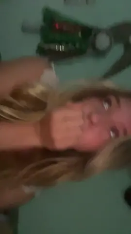 👀