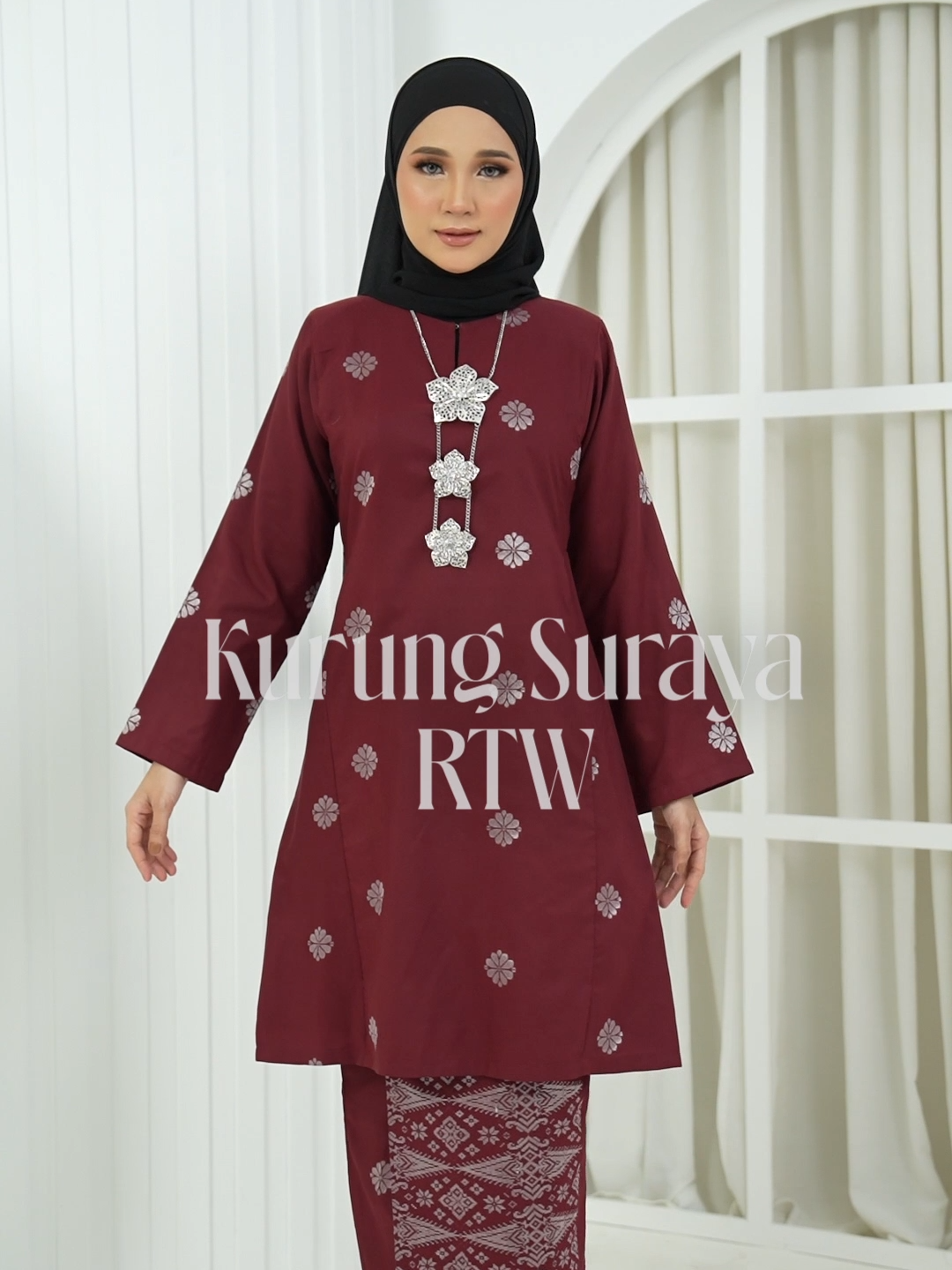 Kurung Suraya (pesak gantung) admin close up element yang ada dekat kurung ini... Pakai untuk majlis istimewa / ke kenduri memang lain auranya tau.. #fyp #masukberanda #songketdunia #coupleset #kurungsongket #Rtwkurung #RTWKURUNG #kurungsongket #nikah