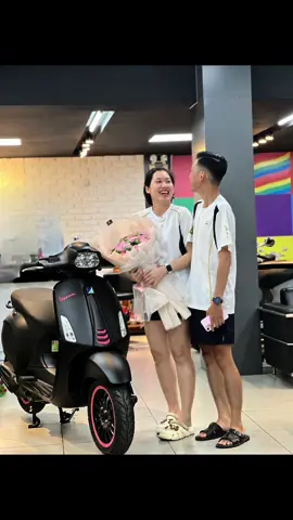 Thật sự bán xe mà mình hạnh phúc lây la có thật . Các anh cứ tặng 1 nữa của mình món quà nho nhỏ như vậy là đủ hạnh phúc rồi #viral #xuhuong #fyp #mvs #fyppppppppppppppppppppppp 