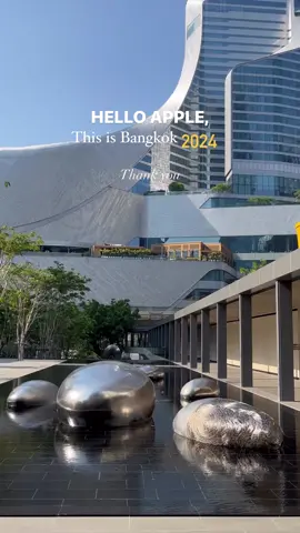 Hello @apple this is Bangkok, thank you. #thailand#bangkok#thaitrip#lovethailand#thailand🇹🇭#bangkokthailand#bangkokcafe #bangkokfashion #thailandtravel #thailandapple #applethailand #apple#thailife 