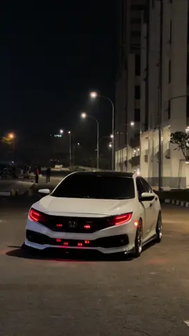 modar y dek yaa #civicturbo #civictyper #civicfc #civicsi #civicfk #hondacivic #honda #fyp #4u #foryou #foryoupage #xyz #xybca #xgen #xgensociety #viral #sinematik 