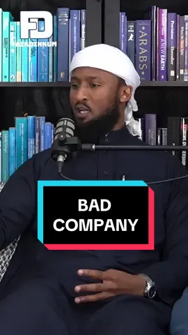 Being mindful of your surroundings and how it can shape who you are!  #fyp #foryou #xyzbca #muslim #deen 