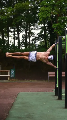 Human Flag Walk 😱😳💪🔥 #calisthenics #airwalk #humanflag #humanflagwalk #drapeauhumain #airwalking #calisthenicsathlete #calisthenicsworkout #streetworkout #streetworkouts #workout #calisthenicsmotivation #calisthenicsmovement #training #athlete #statics #pourtoi #foryou #fyp #viralvideo #cergy #paris #cergypontoise #gym 