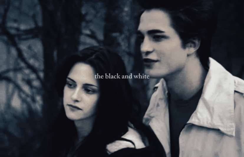 the look of love.    #bellward #bellaswan #edwardcullen #twilightsaga #twilightedit #kristenstewart #robertpattinson #bellswns 