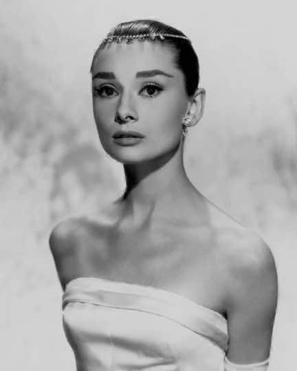 jo stockton ♡ audrey hepburn in “funny face”  #pinterest #oldhollywood #vintage #hollywood #aesthetic #coquette #audreyhepburn 