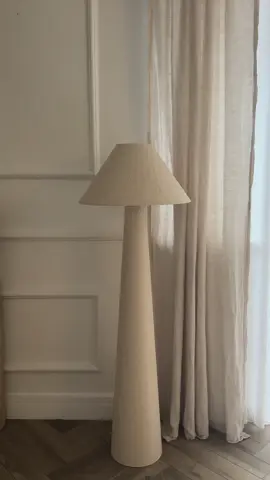 New floor lamp unboxing  ☁️✨🪽💡 Its so pretty!  @oliverbonas  #unboxing #floorlamp #interiorstyling #interior #boucle #bouclelamp #lamp #lighting #Home #interiordesign 