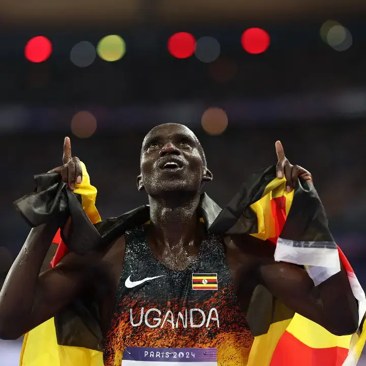 #paris2024 | It's gold for Team 🇺🇬 at the #olympics in the 10,000m race by Joshua Cheptegei.