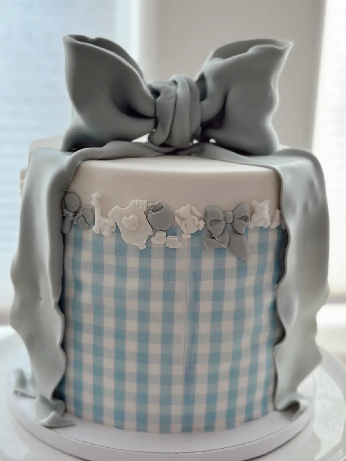 Details from a surprise shower 💙🧸🤍@Inessa 🤍 