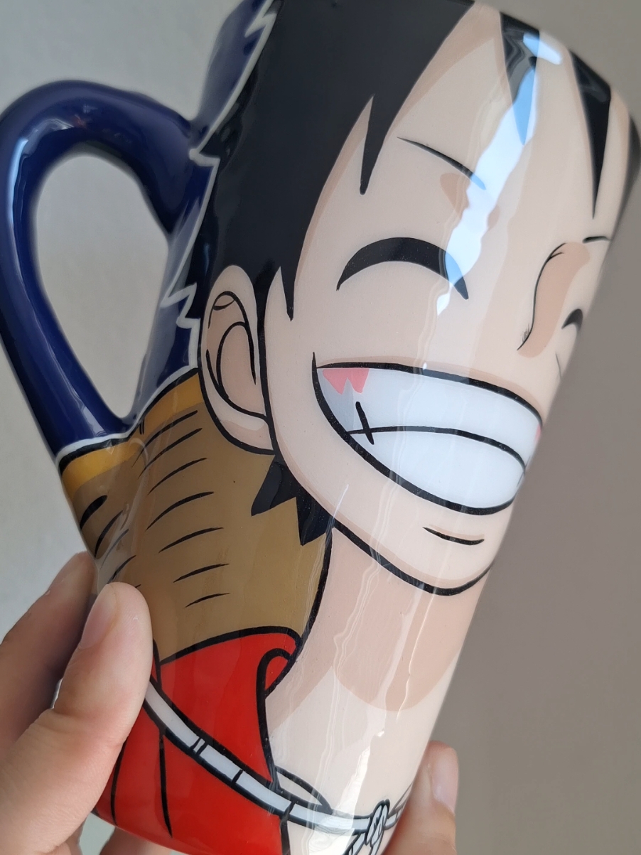Taza Luffy (brilla en la oscuridad ✨️) #fyp #anime #onepiece #otaku #luffy #luffyonepiece  #viral 