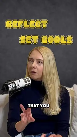 When work and life feel out of control… I like to focus on these 2 things.  Clip taken from the #careerconfidence #podcast #podcastclips #careers #leadership #careeradvice 
