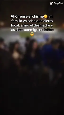 😌y si! #loscapos #cumbiasureña #baile #dance #friends #peru🇵🇪 #amigos #divertido #azul #complejosantarosa #noche #entretenimiento #abajito #cintura #cadera 