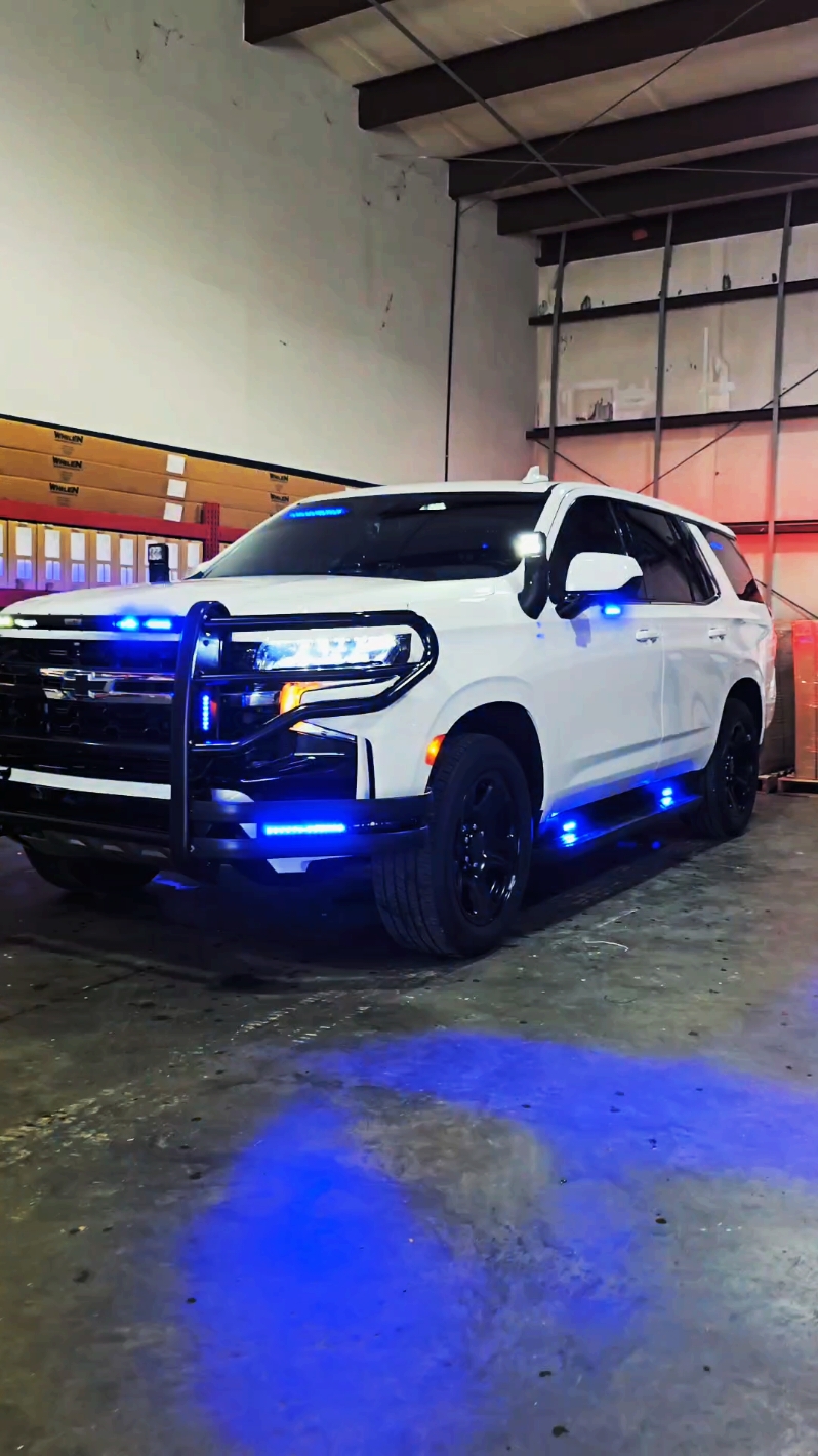 K9 Tahoe for Santa Rosa Sheriff's Office.  @Whelen Engineering  #fngperformance #whelen #whelencore #westin #k9unit #upfitter #firstresponders #sheriff #policecar #