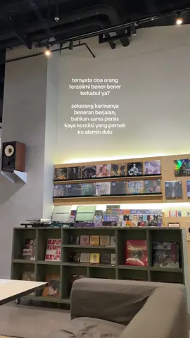 kalo dipikir-pikir ngeri juga ya cara kerja semesta ini? tapi akhirnya kamu jadi bisa  rasain kan kaya gimana posisi aku dulu. kira-kira kamu kuat ga ya ga berisik kaya aku dulu? semangat ya:) #fyp #taylorswift #alltoowell #zolim #karma