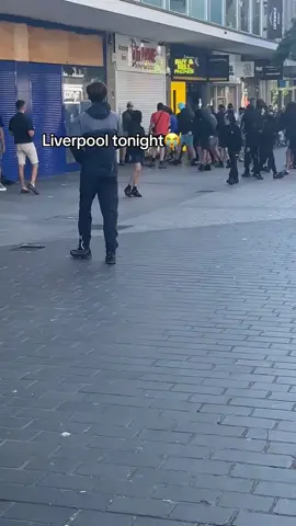 What a city😭 #foryoupage #foru #foryoupagethis #viralvideo #liverpool #protest #riot #foryou #makemefamous #viral #fypシ゚ #fypシ゚viral #liverpool #foryou #fyp #viral 