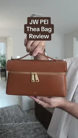 I have a new handbag unboxing. 😅 Here’s my first impressions and review on the Thea Top Handle Bag from @JW PEI. I got this on Amazon, but Nordstrom also carries this brand!  #JWPei #HandbagReview #FirstImpressions #Thea 