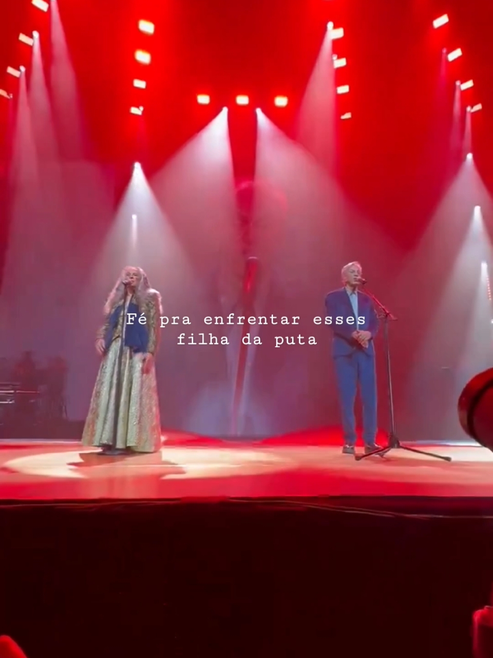 Fé - Caetano Veloso e Maria Bethânia (Iza) #mpb #caetanoveloso #mariabethania #mariabethânia #iza #fé #fe #feiza #caetanoebethania 