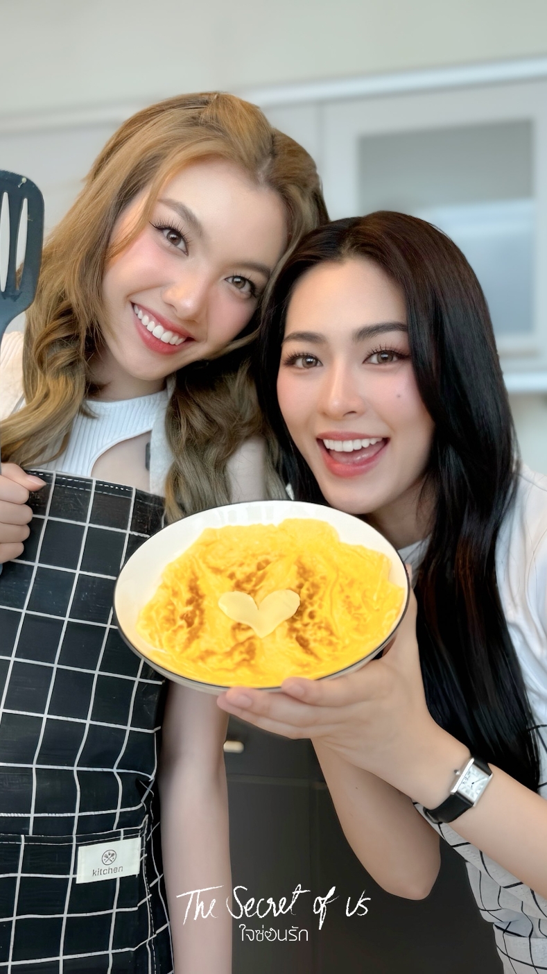 complimenting your girl's cook even if it's not good is so GF CODED 🥰 #linglingkwong #หลิงหลิงคอง #ormkornnaphat #ออมกรณ์นภัส #lingorm #หลิงออม #thesecretofus   #ใจซ่อนรัก 