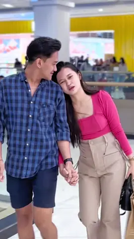 Masuk beranda kalian kabarin #fyp #fypシ #viral #viraltiktok #masukberanda #trending #xyzbca #prank #funny #pekanbaru 