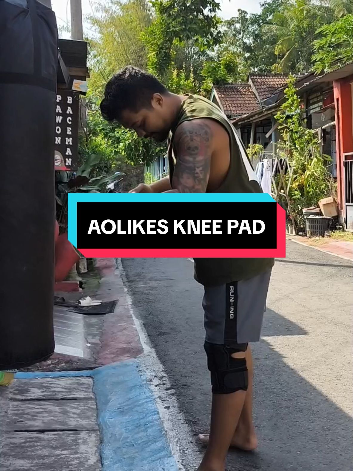 knee support aolikes . #kneepad #workout #kneesupport 