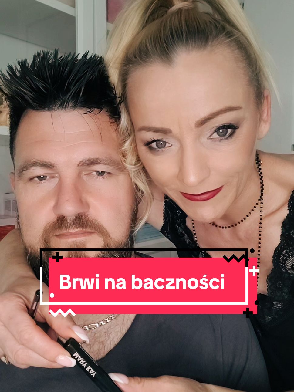 Brwi są ramą naszego oka, na nie również powinnaś zwrócić uwagę w makijażu.😍 #żeldobrwi #kredkadobrwi #brwi #autopromocja 