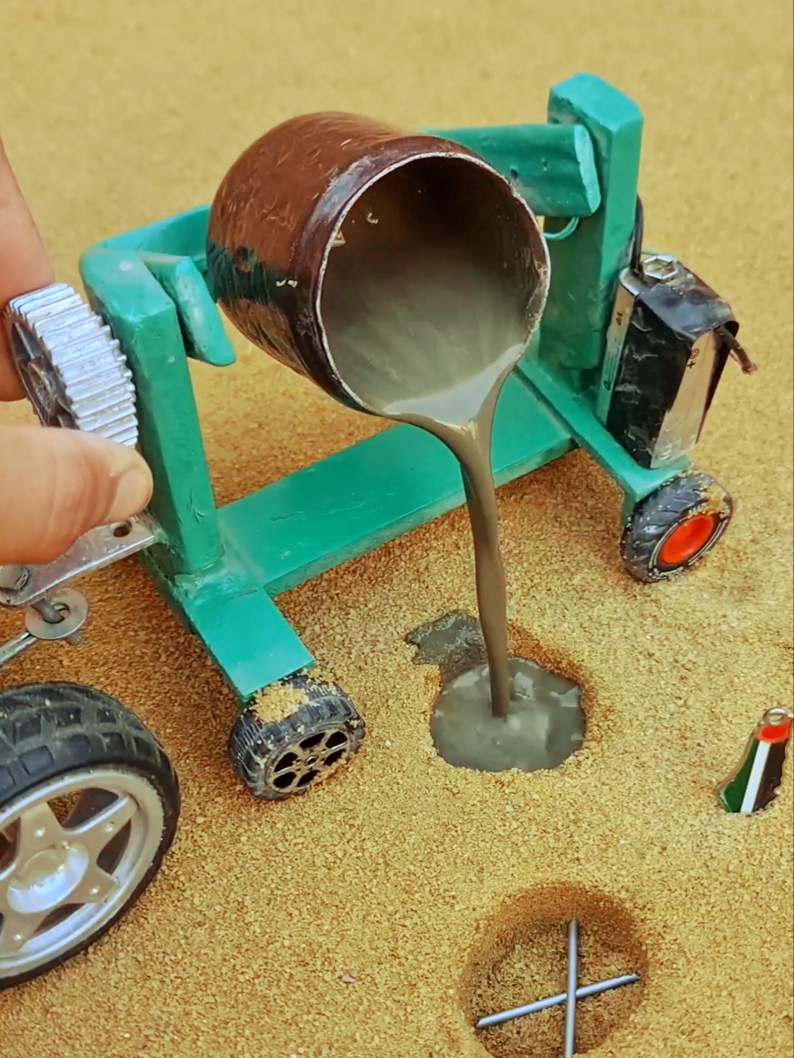 ự làm máy kéo mini Bò nông nghiệp #shorts #shortvideo #diy #diytractor #minitractor #minitrain #toytrain #toytrains #kisdtrain #kisdtrainning #kids #kidstrain #kidstraining #kidsoftiktok #kids #kidsbelike #kidstoy #kidstoys #shortsm #youtubeshort #youtubeshorts #farming #diyprojects #scienceopre #shortsviral #water #waterpump #agriculture #child #children #childhome #ChildHome #homechild #viral #viralvideo #video #grow #foryou #fyrシ #xuhuong #trending #cow #foryourpagew #xuhuong2024 #xuhuong2024tiktok❤️ 🌈 ✔️ #xuhuong2024💎 #diyprojects #diyhomedesign #kidsoftiktok #kidstiktok #kidsbelike