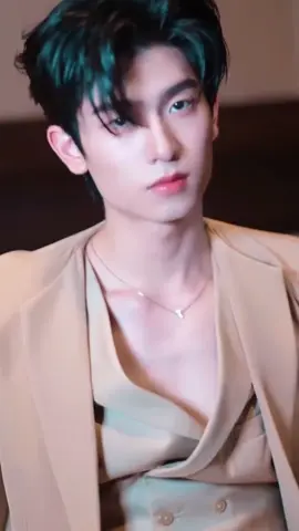 หล่อมาก❤️🦊 #tthomastc #thomas  #thomaschungmanirat #thomasteetut #thomaskong #โทมัสธีร์ทัศน์ #กี่หมื่นฟ้า #หมื่นฟ้า #trending #fyp 