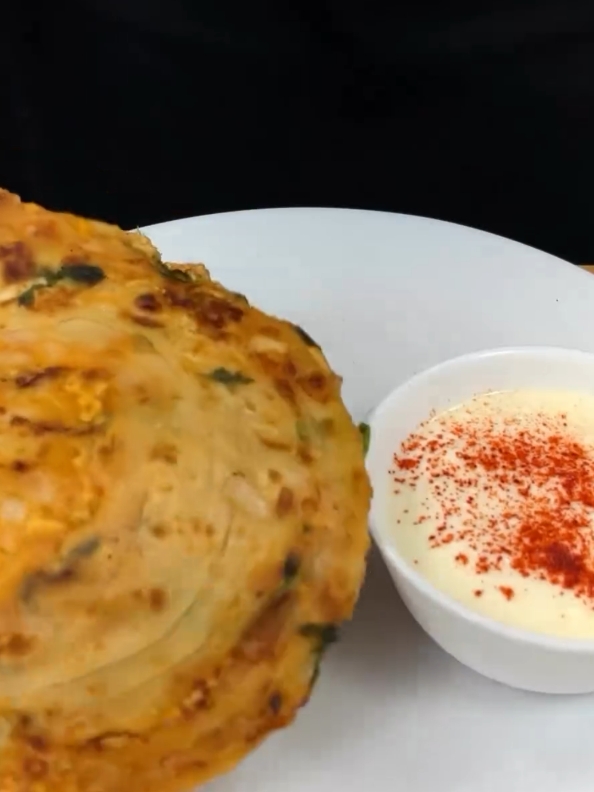 Paneer Paratha recipe ♥️#viral #foryou #trending #amazing #fyp #tiktok #viraul #foryoupage #viralvideo 