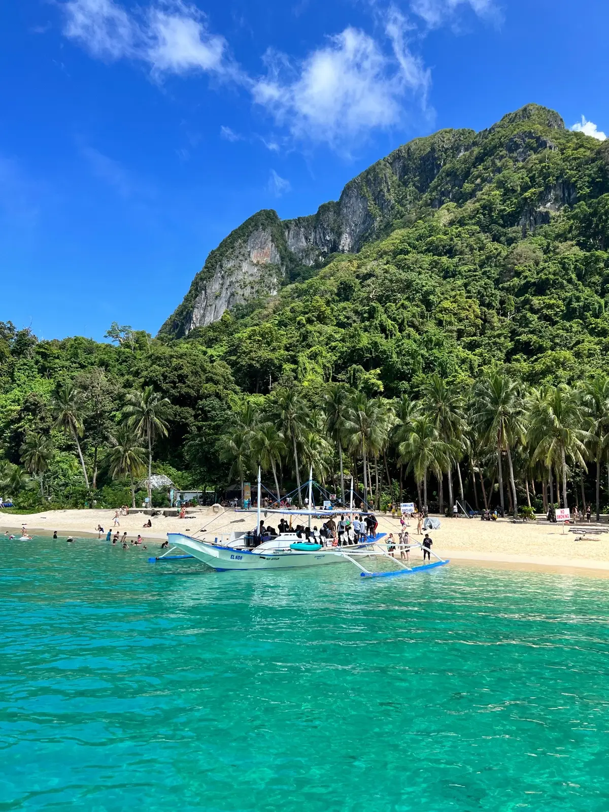 my fav country in Asia 🫶🏽🩵 #foryou #fypシ #pourtoi #travel #travelingtheworld #pourtoi #pourtoipage #philippines #philippinestiktok #phillipines🇵🇭💯♥️ #elnido #elnidopalawanphilippines #elnidopalawan #portbarton #palawan #siargao #siargaoisland #siargaoislandphilippines🏝 #siargaotourguide 