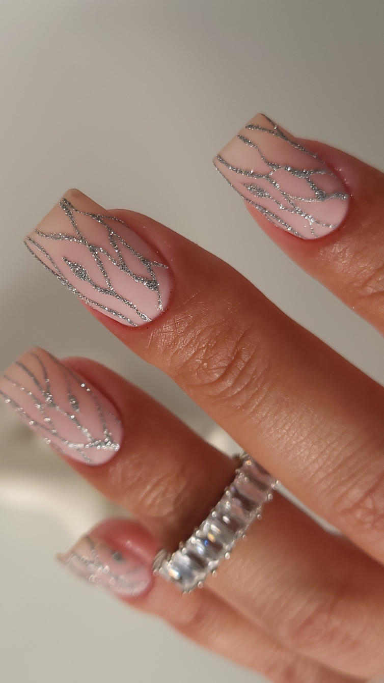 #naildesign #manicure #nails #drawingsonnails #гельлак #маникюр #nailtutorial #манікюр #nail2024 #gelnails #nailideas #nailart #nailsoftheday #nailartist #nailinspo #designnails #nailsart #nailtutorial #nailstyle #nailsnailsnails #идеиманикюра 