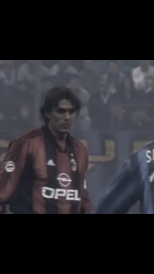 Maldini ☠️💀🐐 #paolomaldini #maldini #acmilan #italia #cazador #do #brujas #interdemilan #simeone #chiellini #gattuso #nesta #cannavaro #juventus #1993 #1994 #angry #angrymoments #opel #fotball #theartofdefending #defense #copadomundo #mundial #eurocopa #futbol #goat🐐 #nazario #2006 #2009 #fenomeno #seriea #balondeoro #fyp #viral #parati 