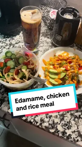 One of my go to high protein high fiber meals: Edamame chicken and rice meal. Its 2 cups of white rice cooked and soaked in 3 cups of bone broth. Sautée it with onions, mushrooms, 1 can of chicken breast and edamame. Flavor with soy sauce garlic powder salt and pepper. Top it with sliced avacado and sour cream and sriracha mayo. The side is sliced cucumbers, cherry tomatoes, onions, avacado, stevia brown sugar, salt pepper and balsamic vinegar. #mealideas #edamame #chicken #rice #hibachi #dietdrpepper #creatorsearchinsights 