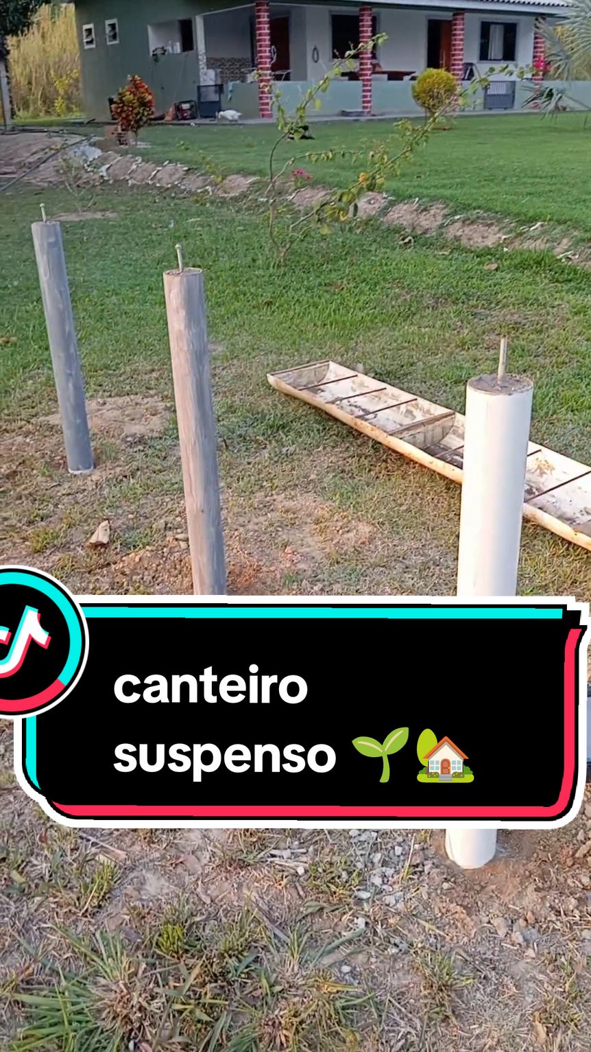 canteiro suspenso de cano PVC já está em construção em breve o passo a passo 🏡🌱🥀🪿 #sitio #chacara #jardim #plantas #verduras 