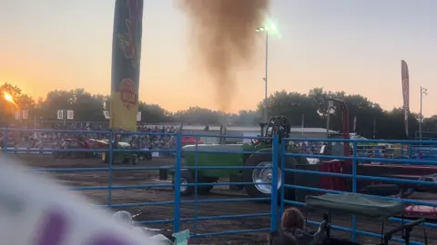 #tractor pull