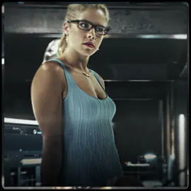 she gets too much hate fr | my mom requested that I edit her 😭 || scp: @𝘽𝙧𝙞𝙖𝙣 🇯🇲 || #felicitysmoak #felicitysmoakedit #arrow #arrowedit #arrowverse#emilybettrickardss #emilybettrickardsedit #dc #aftereffects #ae #grxysonaep #edit #fyp #foryou