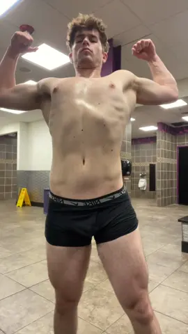 Legs today #gym #fyp 