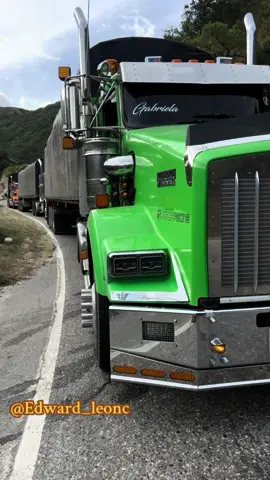 El tarra y sus trancones 😅😬⛰️⛰️ #parati #video #viral #rutas #comombiana #camioneros 