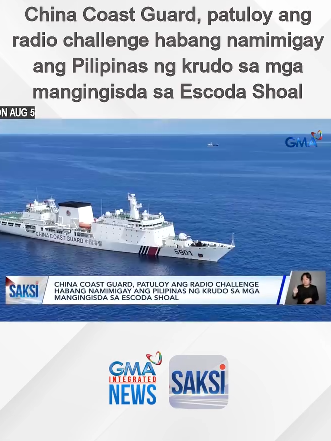 ICYMI: Hindi makalapit ang mga mangingisda sa Sandy Cay Area malapit sa Pag-asa Island sa West Philippine Sea. Mahigit 30 Chinese Militia Vessel kasi ang nakabantay roon, kasama ang isang barko ng China Coast Guard. #Saksi #BreakingNewsPH