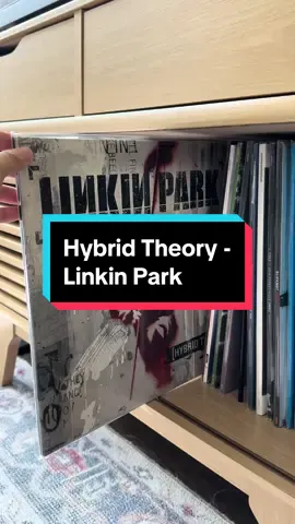 hybrid theory by linkin park #hybridtheory #linkinpark #numetal #vinyl #records #vinyltok 