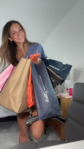 put a dent in my bank account 💔 #backtoschoolhaul #haul  