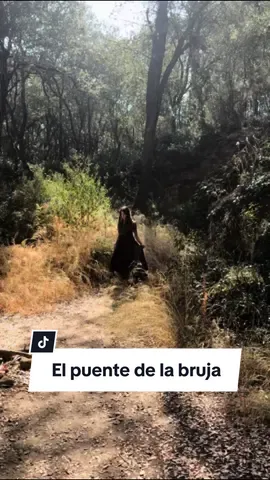 Cuenta la leyenda que el puente de la bruja se remonta a 4000 años atrás. Según la tradicion oral el lugar se destinaba a los sakrifyzyos humanos. Está en L’empordà, en pleno corazon del mediterraneo. #leyendas #brujas #brujasdetiktok #magia #historia #historias #magiatiktok #religion #costabrava #mediterraneo #brujasdetiktok #gotica #misterio #brujeria 